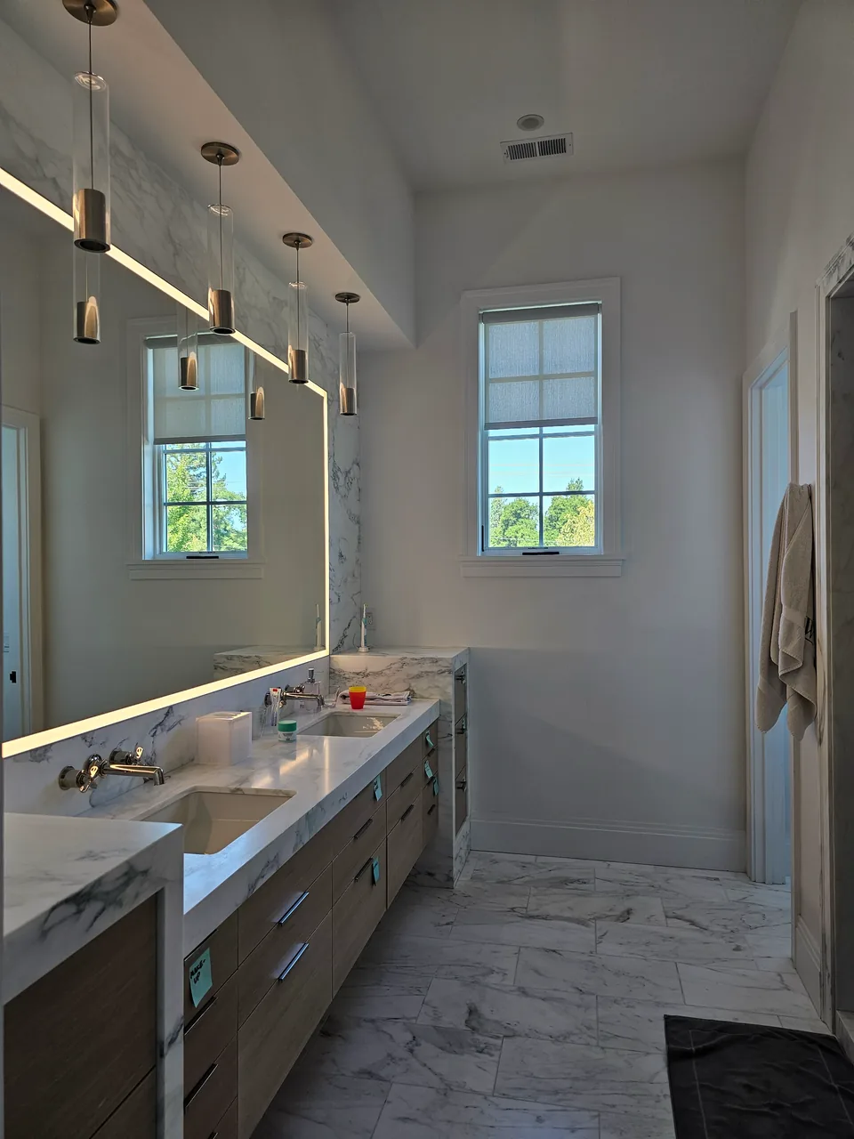 Bathroom — photo 3
